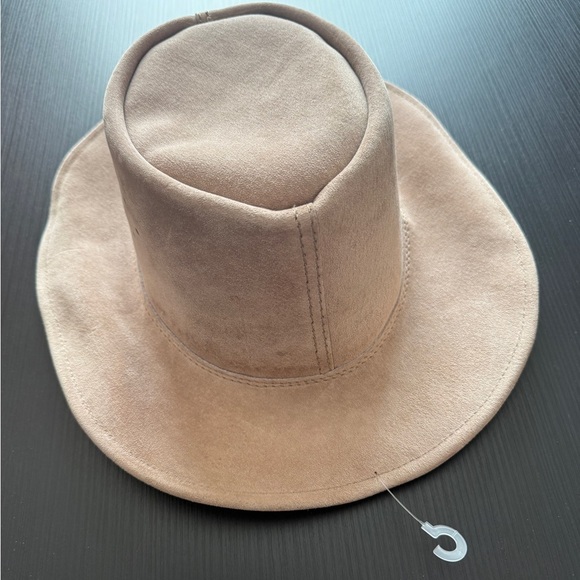 Beautiful Taupe Leather “Australian Walkabout” Hat in Unisex Design main image 12
